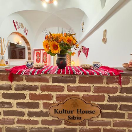 Kultur House Sibiu Apartment ภายนอก รูปภาพ