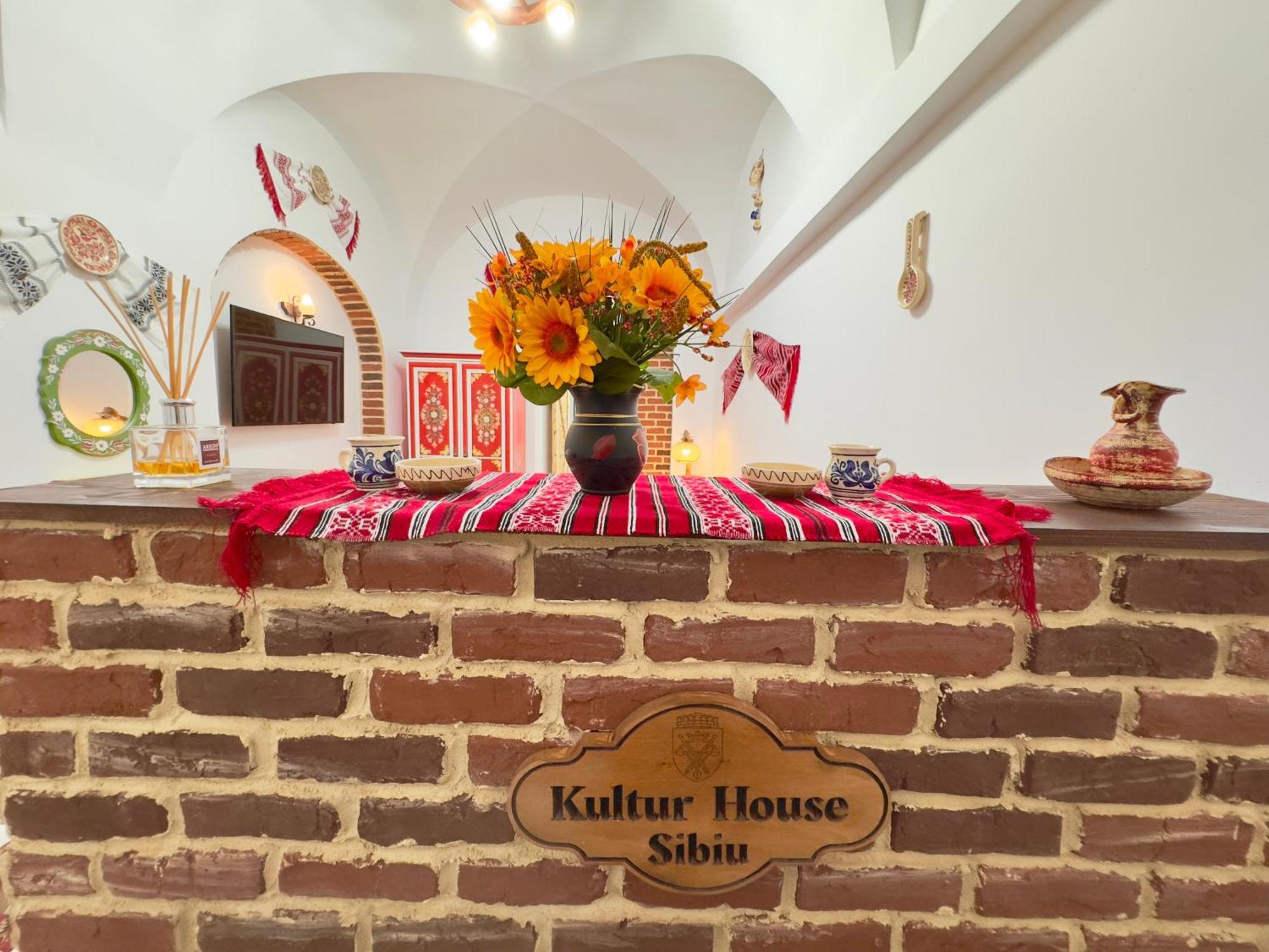 Kultur House Sibiu Apartment ภายนอก รูปภาพ